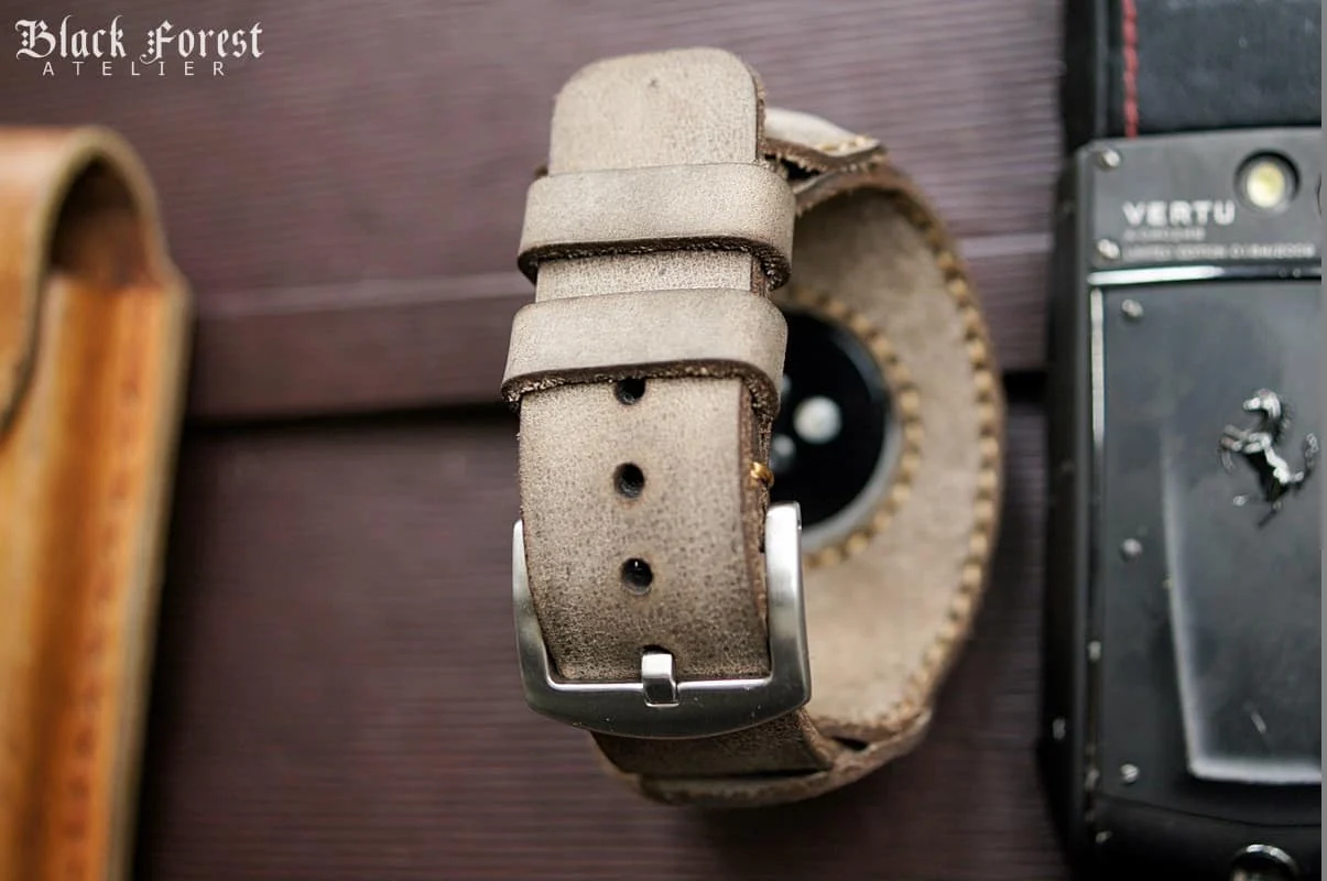 CUFF handgefertigt Leder Uhrenarmband incl. Lugs Adapter für Apple Watch (oder Apple Watch Sport) 42mm oder 38mm – Bild 5